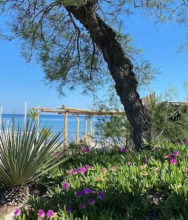 Rez-de-jardin 6 - Accès Direct à La * Calvi (Corsica)