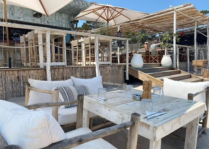 Rez-de-jardin 6 - Acces Direct A La *